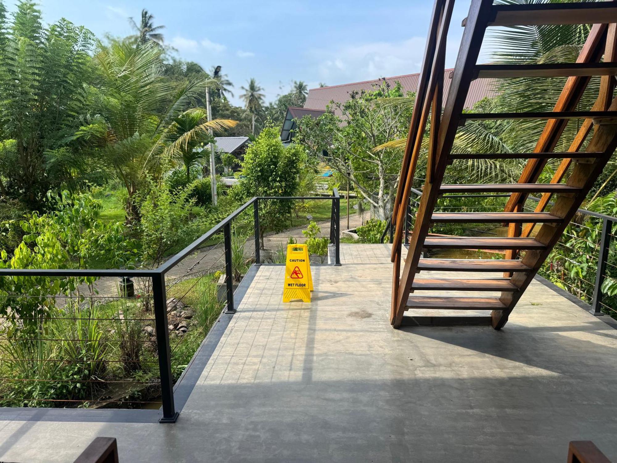 Steps Garden Resort Negombo Exteriör bild